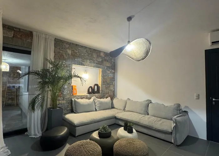 The Nine Graces- Villa Liv, Stunning Views, Pool Villa Kastrákion